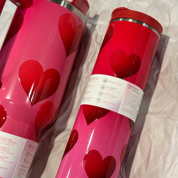 Stanley Rouge Heart Gradient Bundle 40oz Quencher, 16oz Aero Light, Straw Charms - Picture 10 of 11